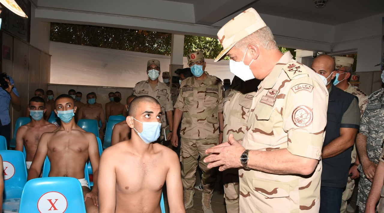 وزير الدفاع