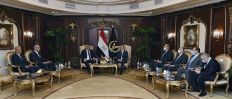 وزير الداخلية يستقبل نظيره الليبي