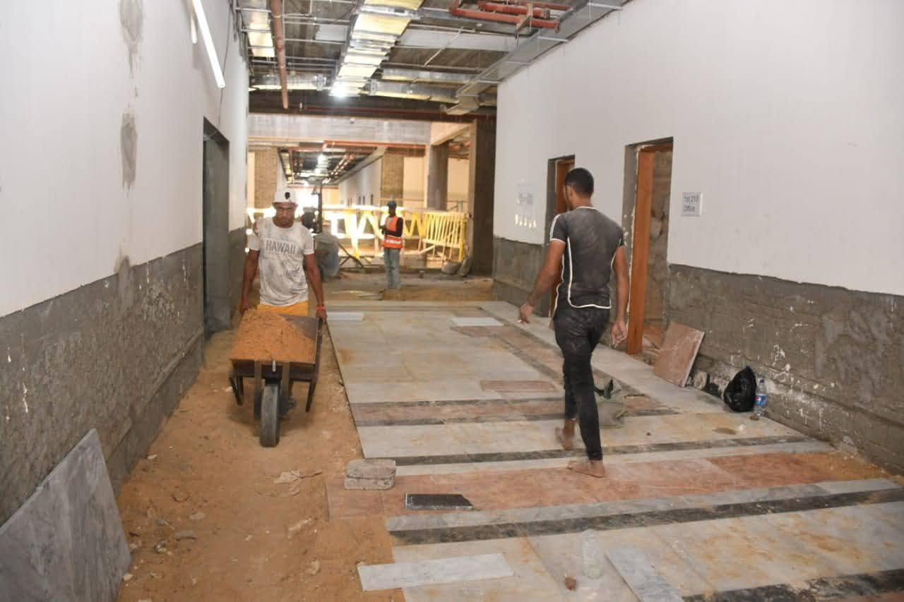 تنفيذ أعمال مشروع جامعة القاهرة الدولية