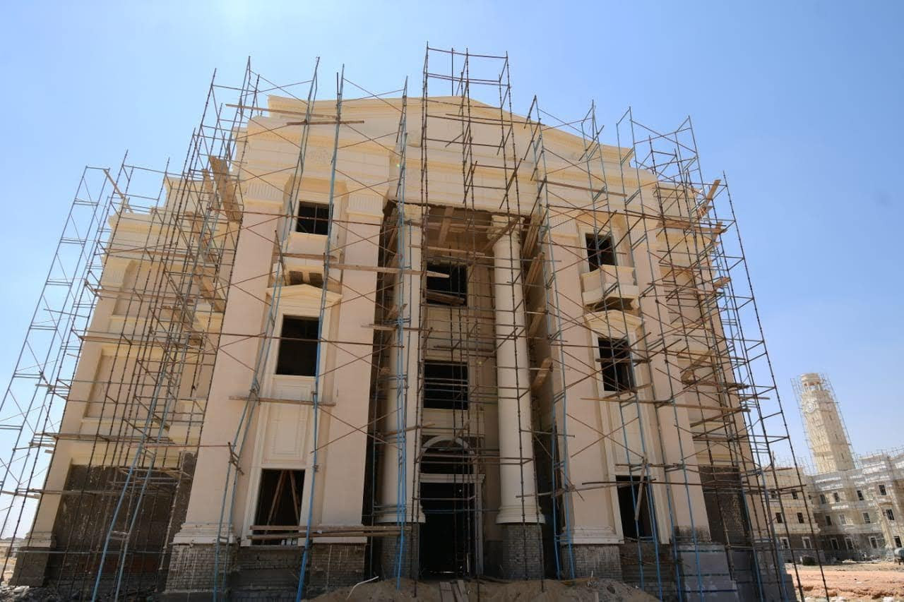 تنفيذ أعمال مشروع جامعة القاهرة الدولية