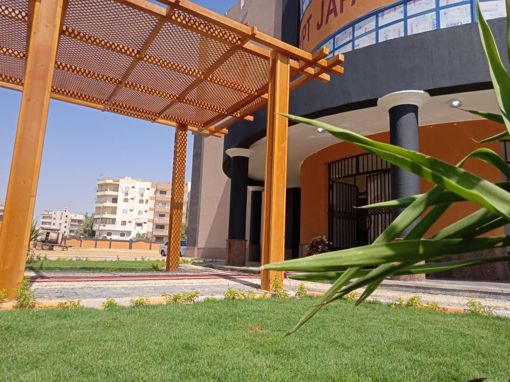 مدارس جديدة