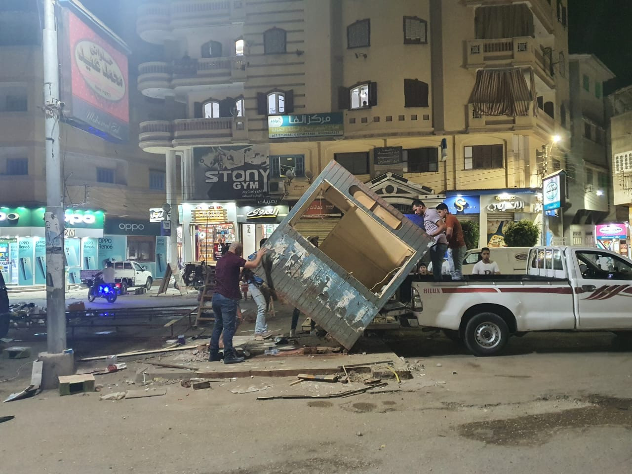 حملات مكبرة لإعادة الانضباط بمدينة عزبة البرج