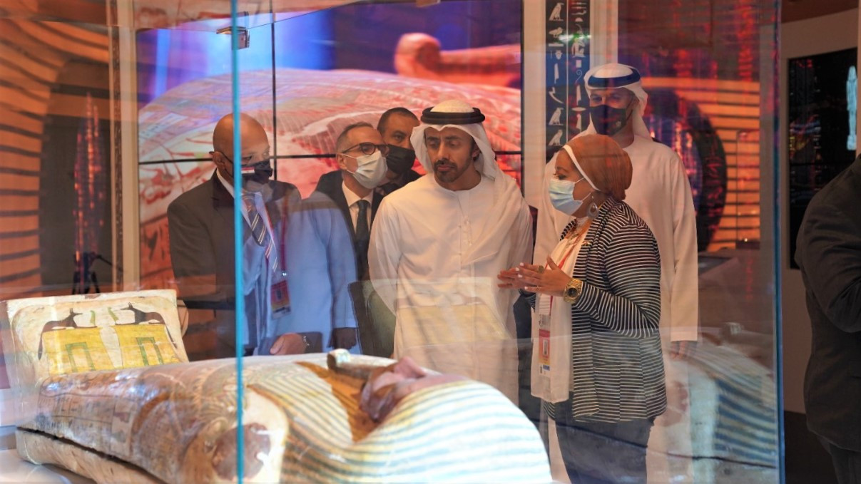 وزير خارجية الإمارات يزور الجناح المصرى فى إكسبو 2020