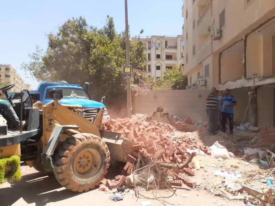 غلق محلات بحدائق الأهرام