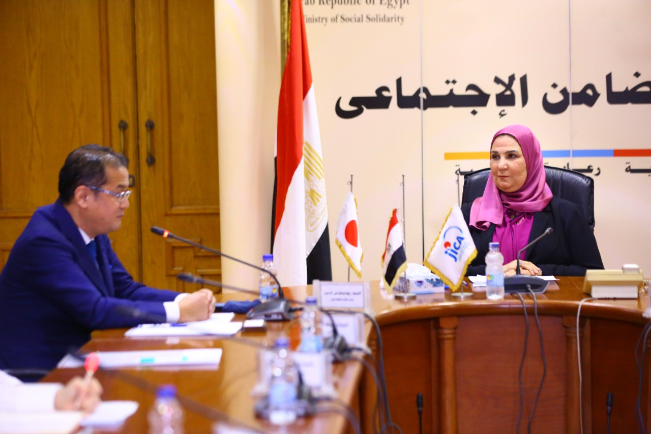 وزيرة التضامن تكرم جايكا