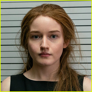 INVENTING ANNA