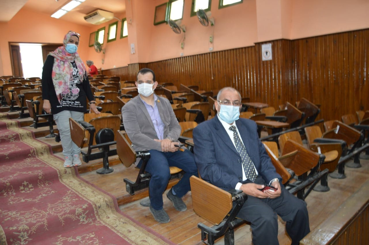 ندوة بجامعة عين شمس