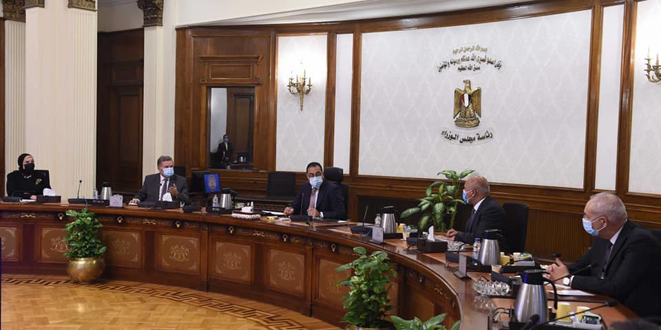 رئيس مجلس الوزراء
