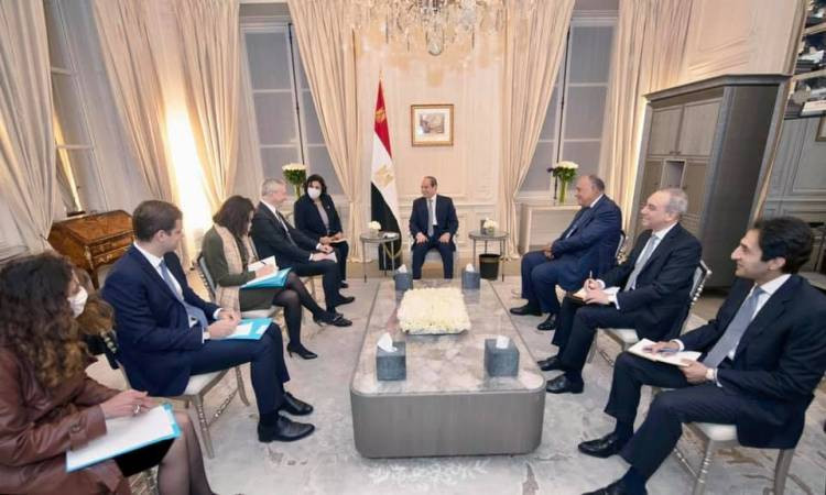 السيسي ووزير الاقتصاد والمالية الفرنسي