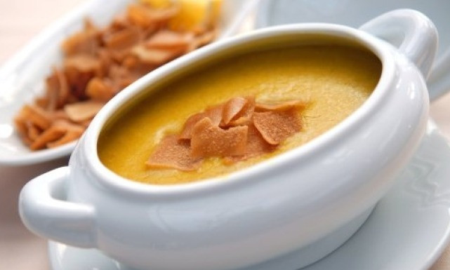 شوربة العدس