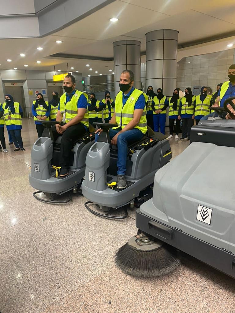 العالم يحتفل بالطيران ويواجه كورونا