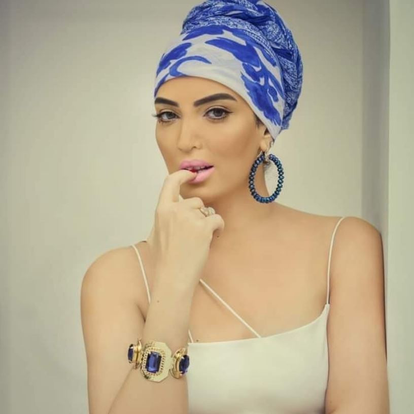 حورية فرغلى