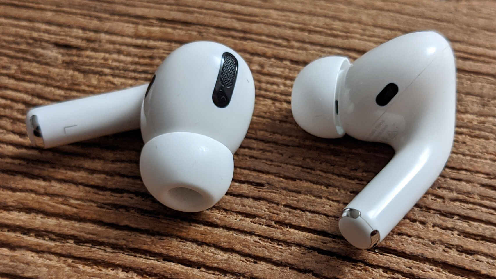 سماعات AirPods Pro 2