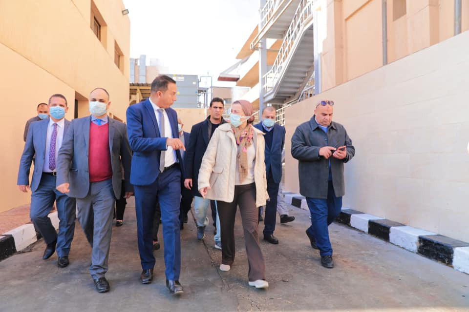 وزيرة البيئة