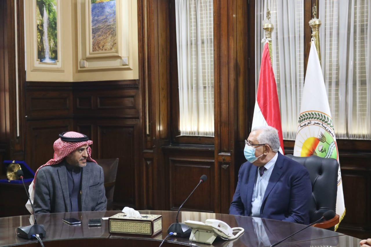 وزير الزراعة