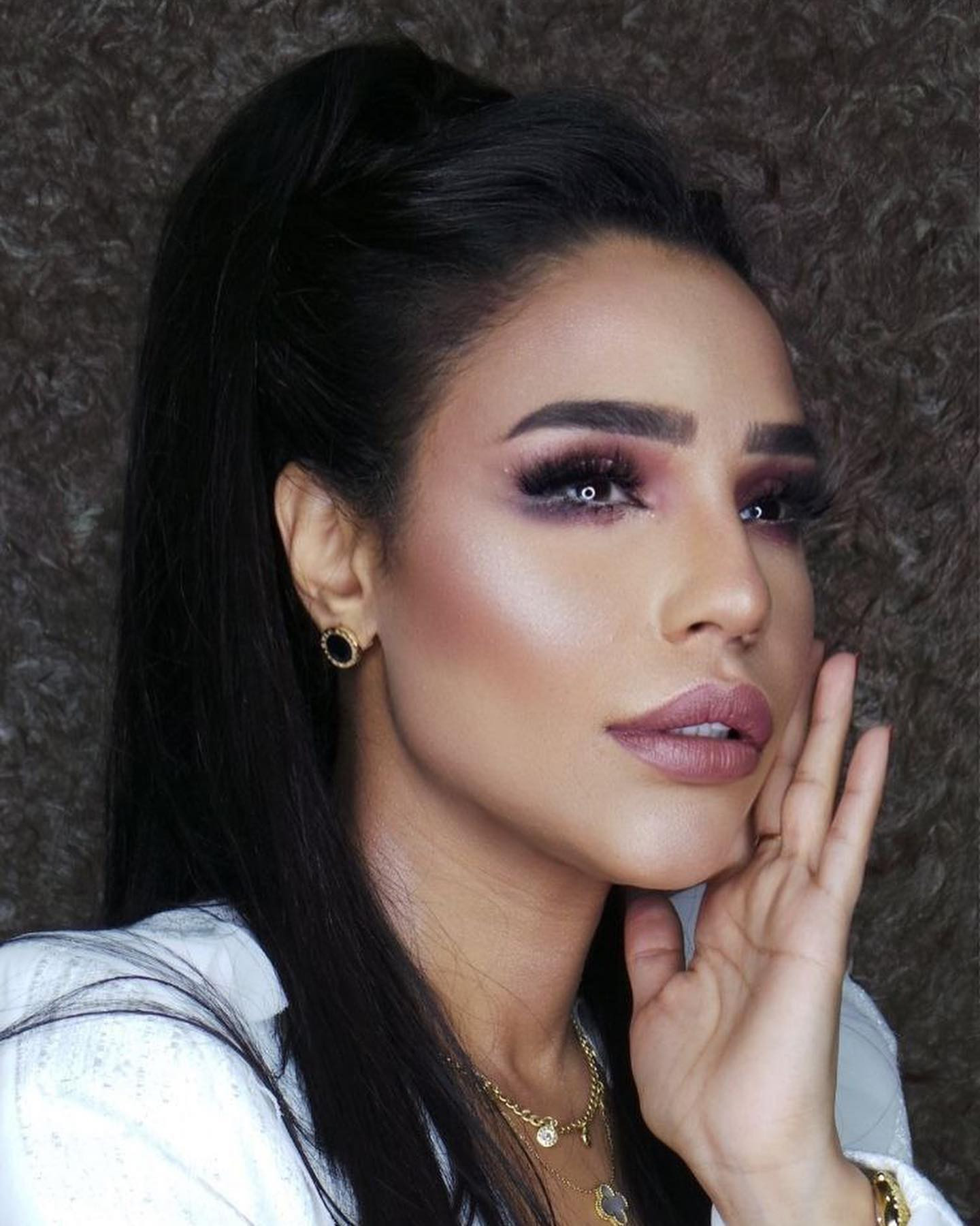 أمينة