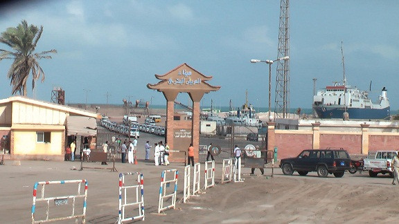 ميناء العريش البحرى