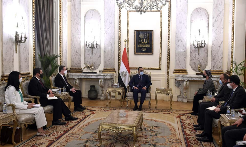 مدبولى يبحث ترتيبات مؤتمر COP27