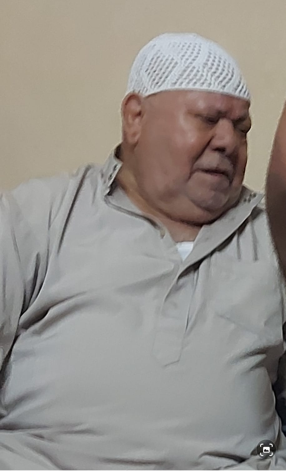 محسن منصور