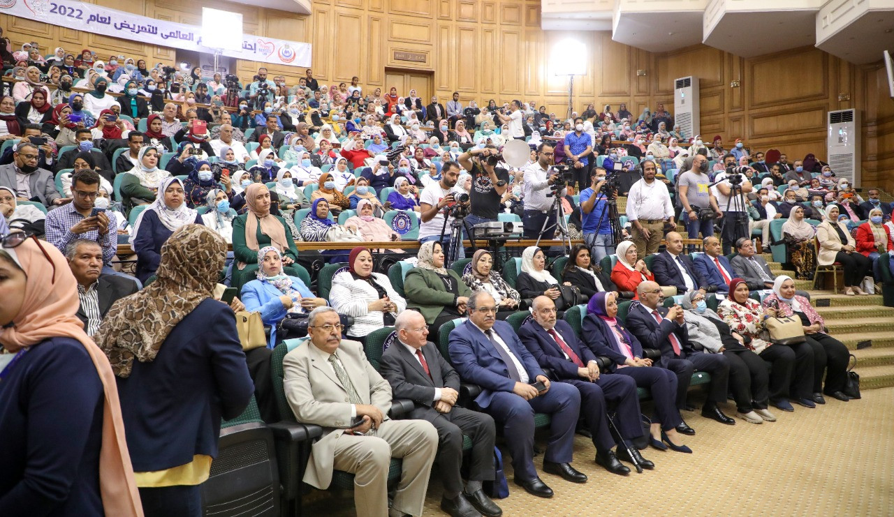 اليوم العالمى للتمريض