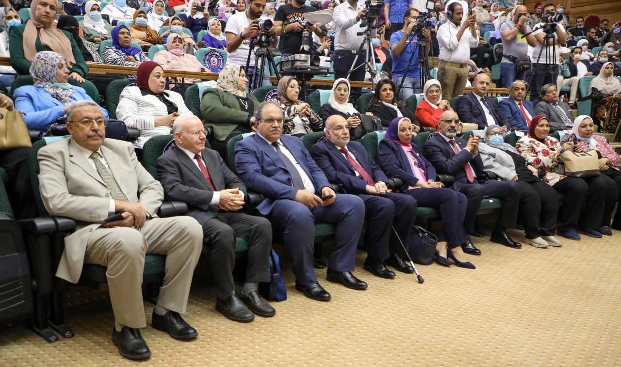 اليوم العالمى للتمريض