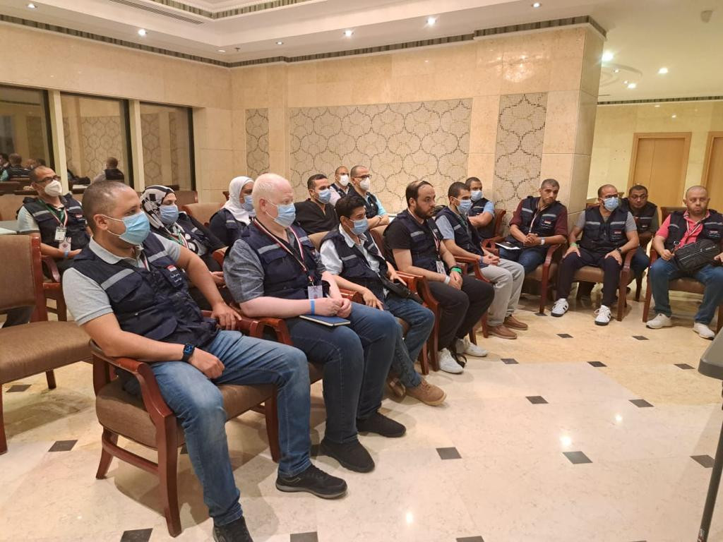 صور اللقاء