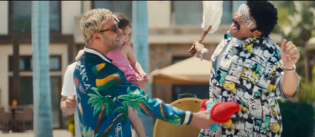 محمد إمام فى فيلم عمهم