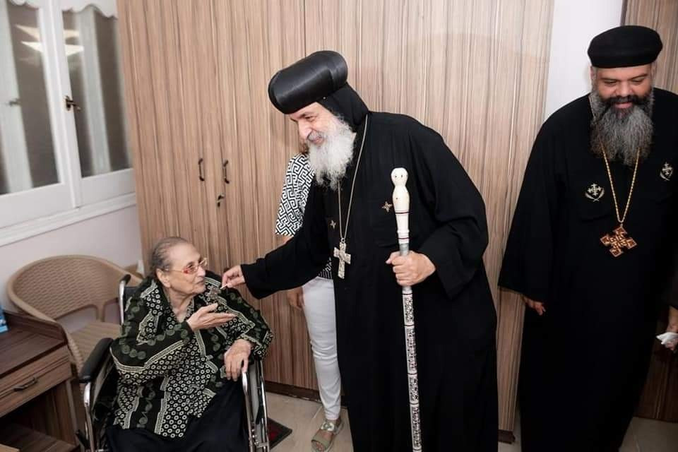 الأنبا مقار يفتتح دار يوحنا الحبيب