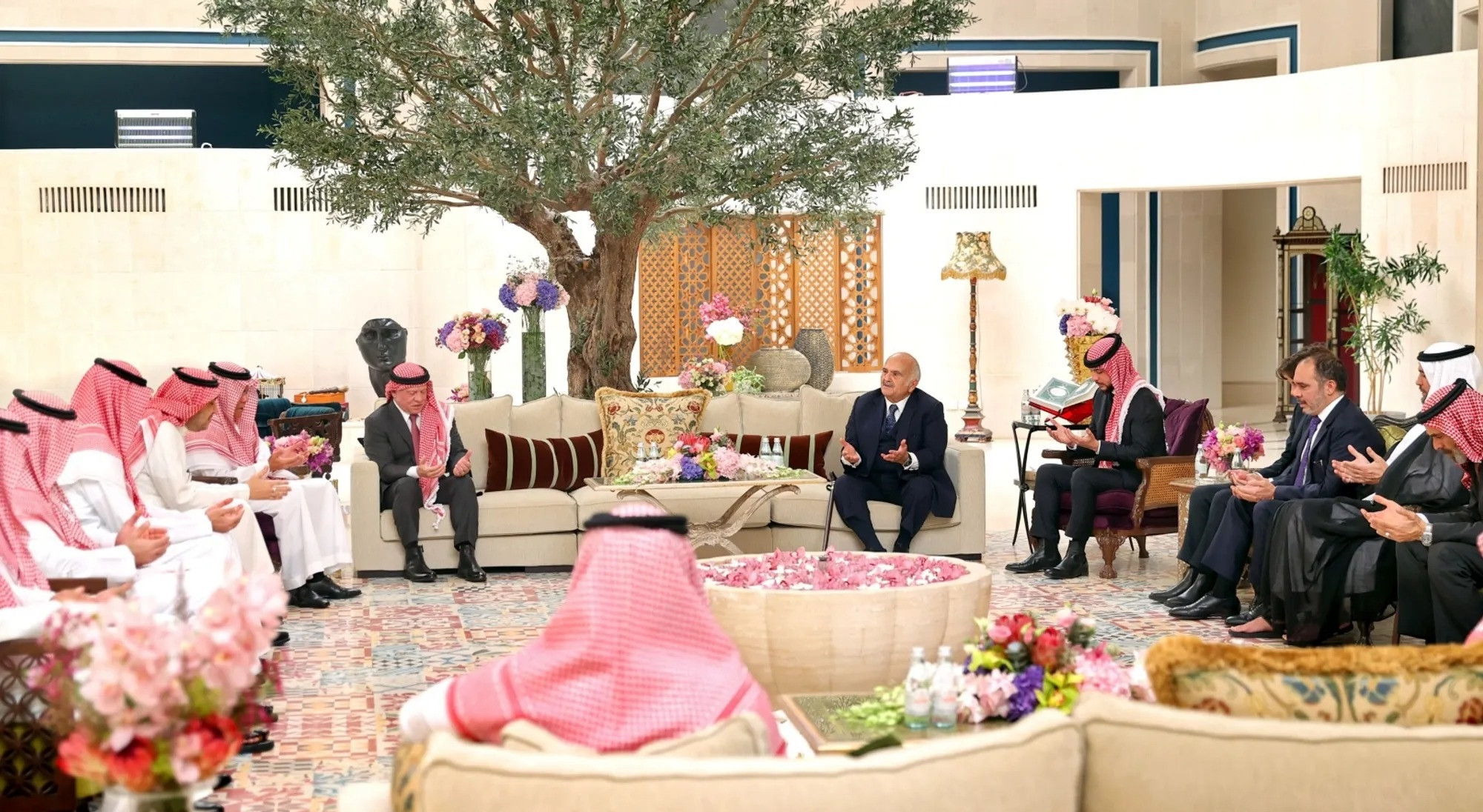 خطوبة ولى العهد الأردنى