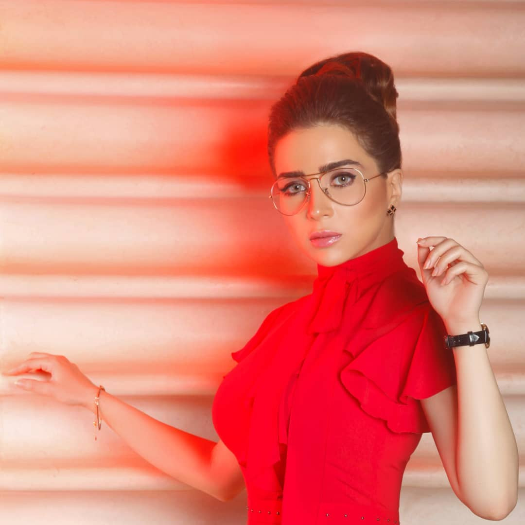 مى عزالدين