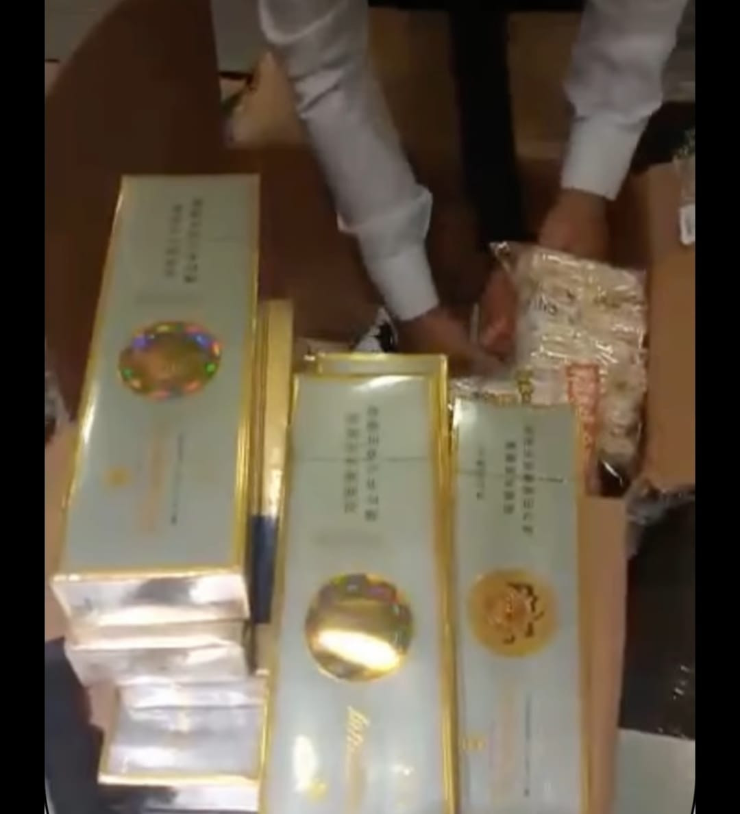 جمارك مطار القاهرة