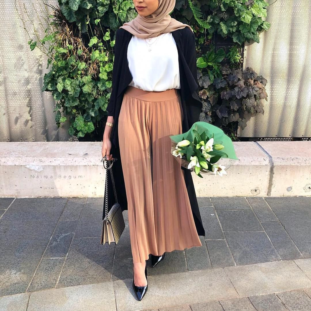 التنورة البليسيه