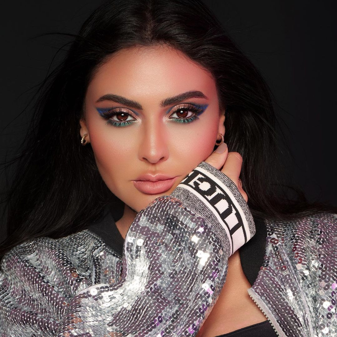 مريم حسين