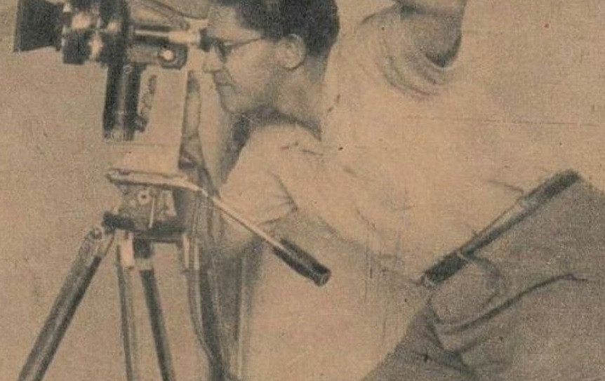 نيازى مصطفى