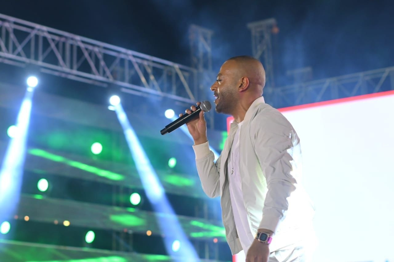 أحمد سعد وتامر عاشور