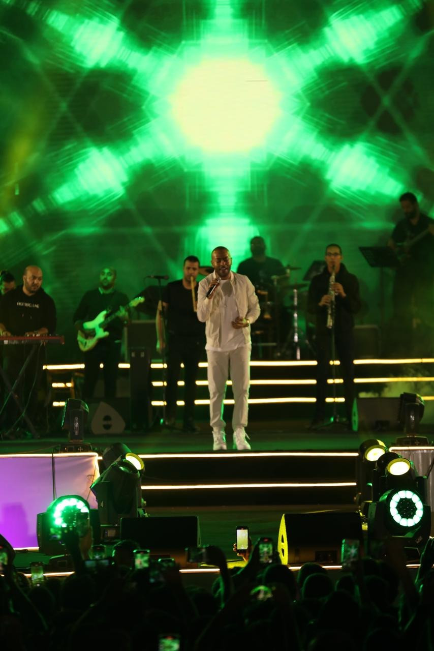 أحمد سعد وتامر عاشور