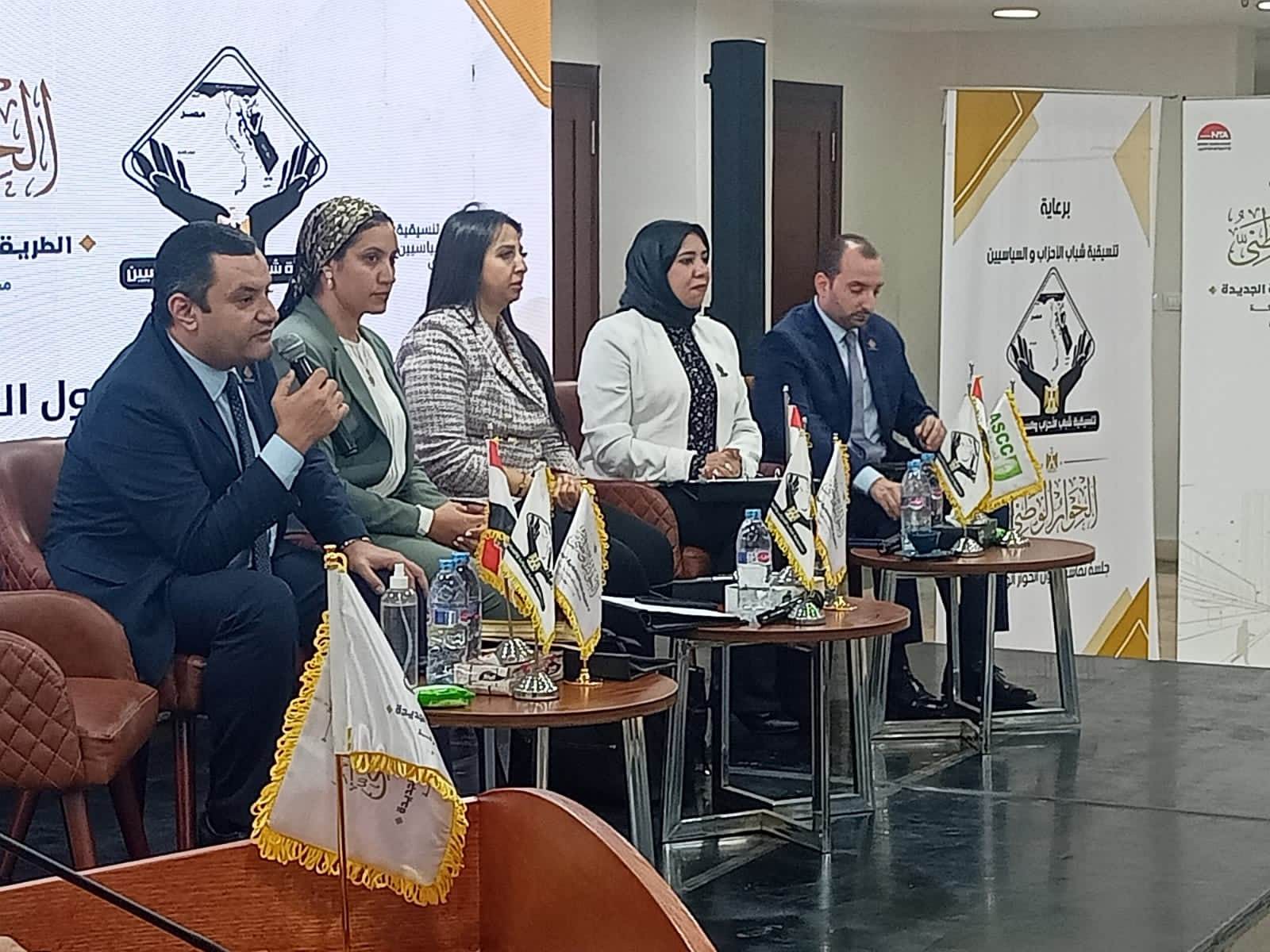 نواب التنسيقية فى ندوة بحي الأسمرات