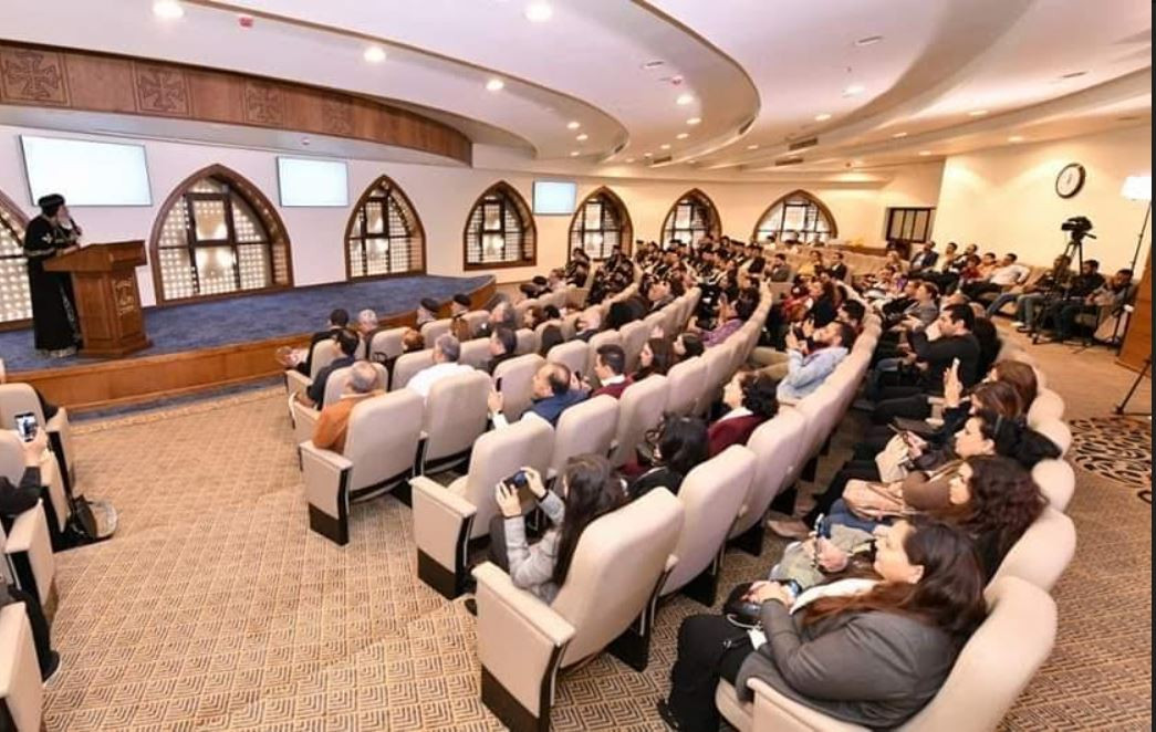 تكريم خريجى أولى دفعات معهد تاريخ الكنيسة بالمعادى