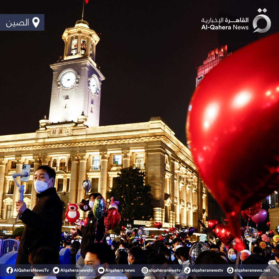 الاحتفال برأس السنة فى الصين بالكمامات
