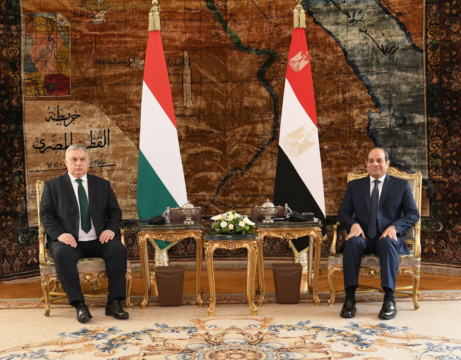 تفاصيل لقاء السيسى ورئيس وزراء المجر