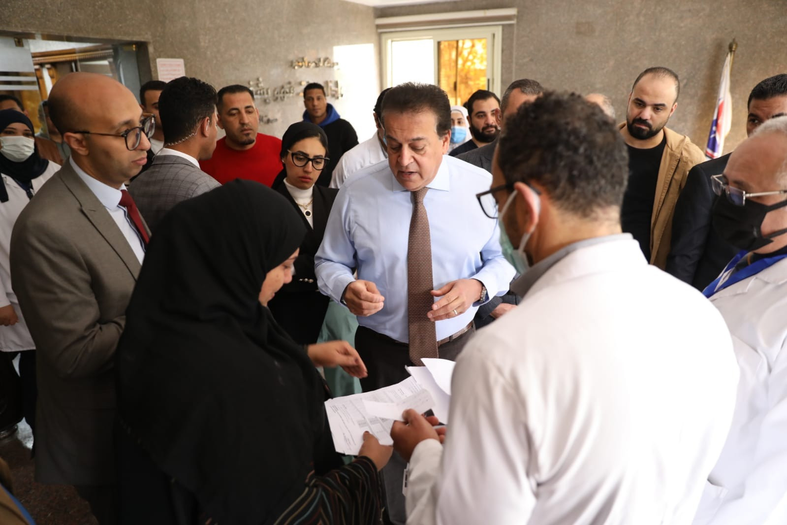 وزير الصحة فى معهد القلب
