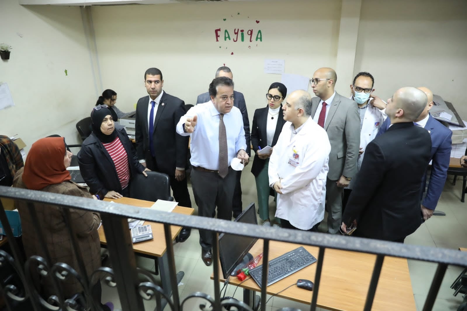 وزير الصحة فى معهد القلب