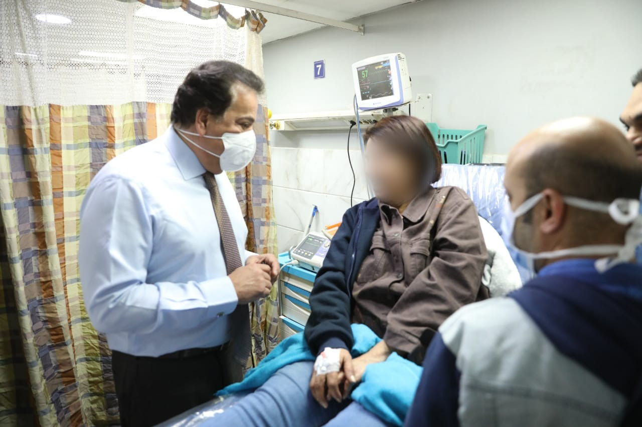 وزير الصحة فى معهد القلب