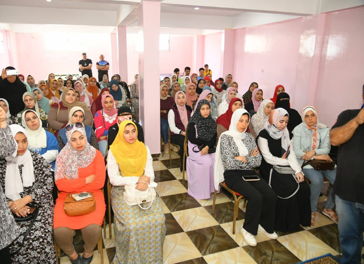 جولة محافظ الغربية