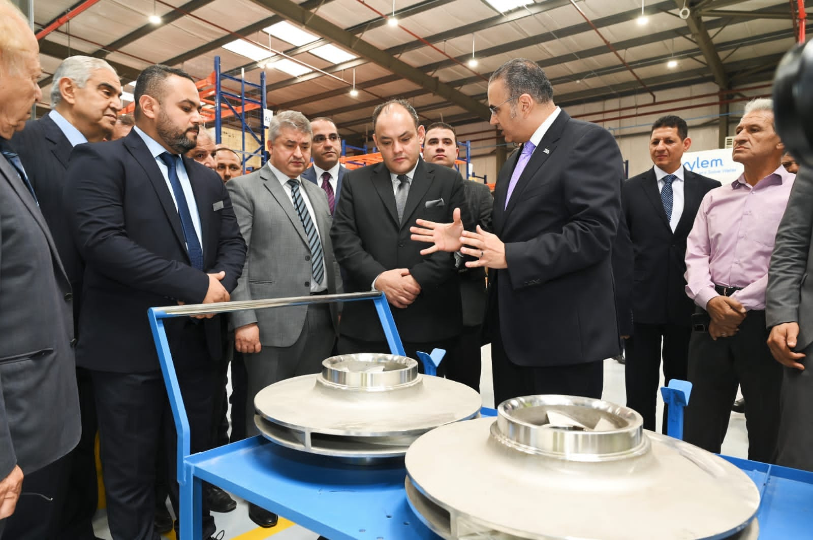 وزير التجارة والصناعة