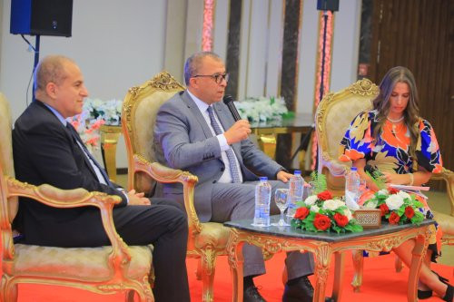 أشرف العربى رئيس معهد التخطيط القومى