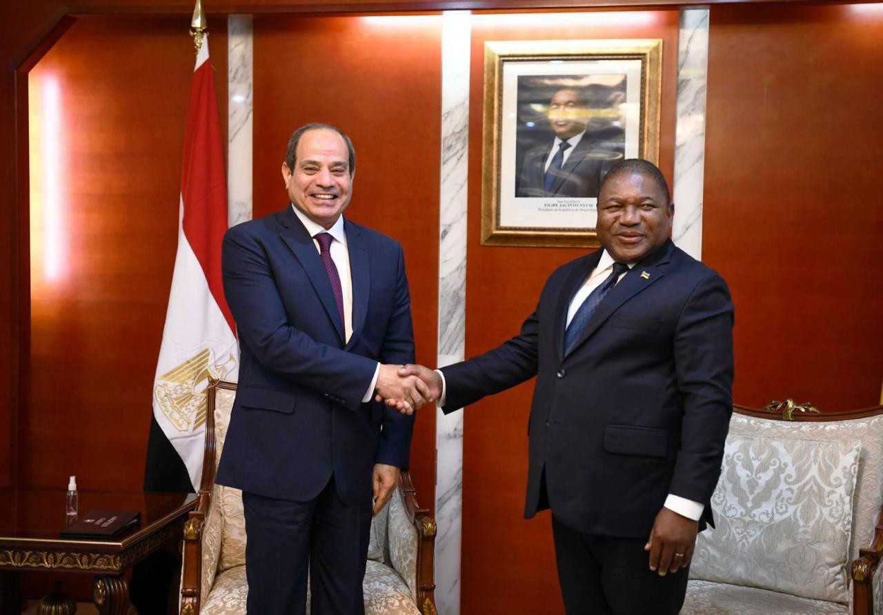 السيسي والرئيس الموزمبيقى