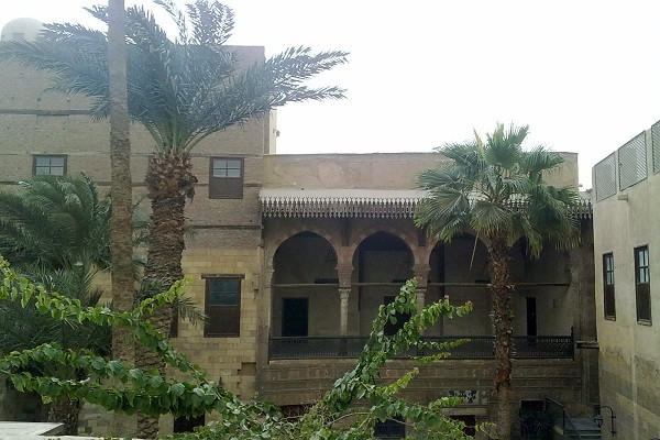 أمسية ثقافية حول رحلة بين الدين والتراث والهوية في دير سانت كاترين