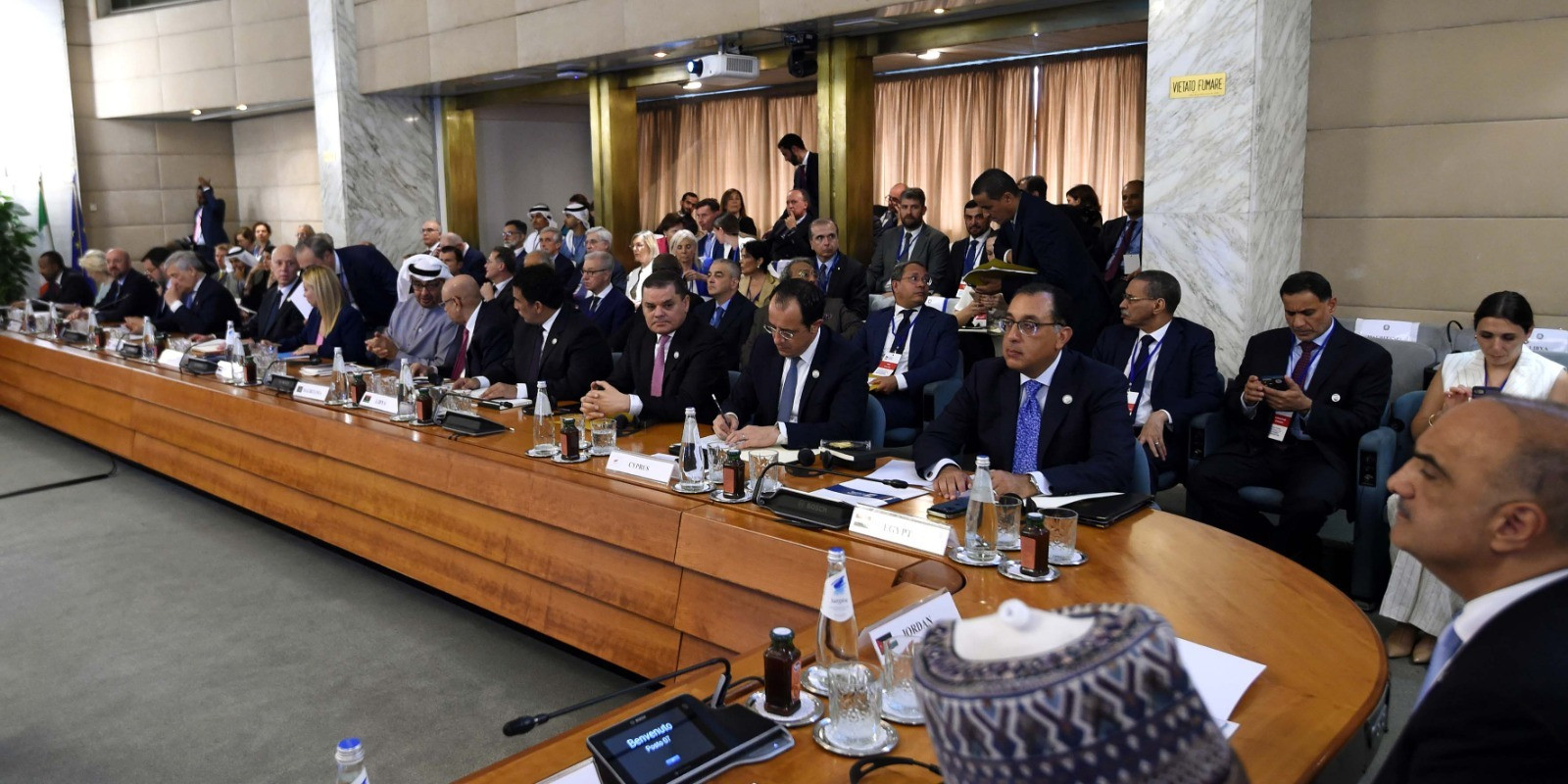 رئيس الوزراء يشارك فى المؤتمر الدولى للهجرة والتنمية بروما