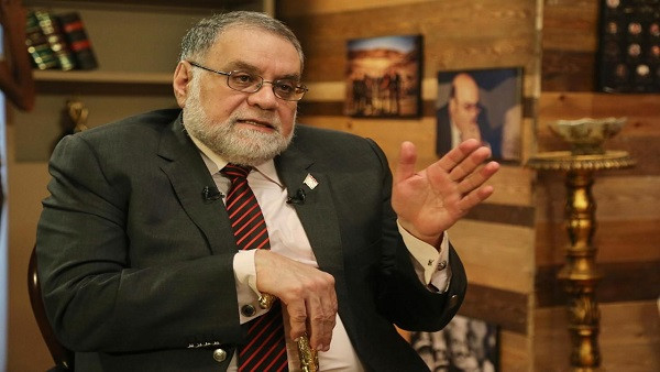 الشاهد
